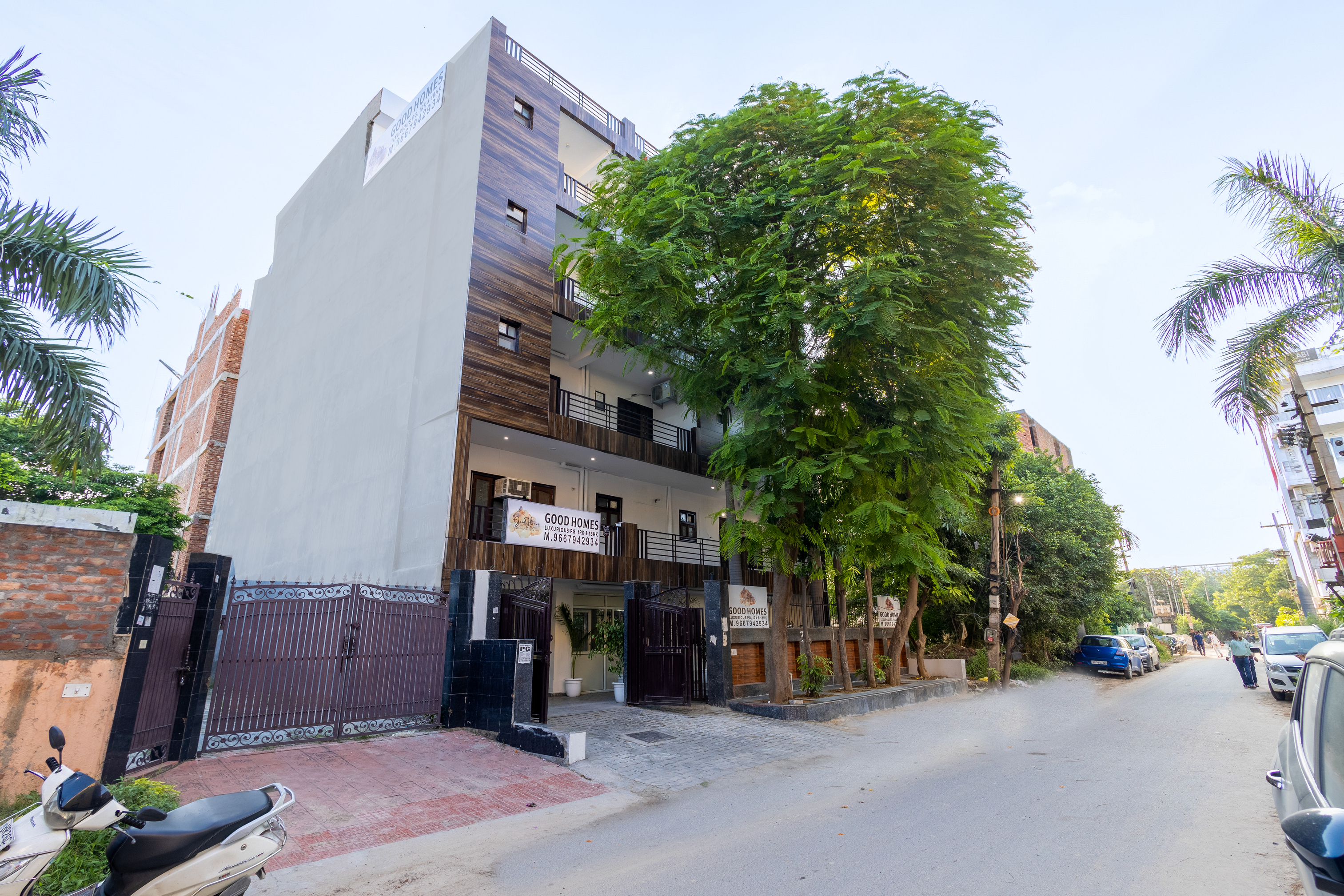 Beautiful exterior view of the Good Homes building